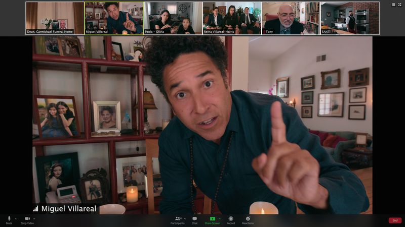 Dystans społeczny (2020) – recenzja serialu [Netflix]. Razem i osobno