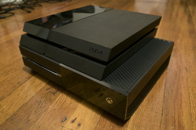 Polski cosplay - Shizuka jako Ada Wong i Serah