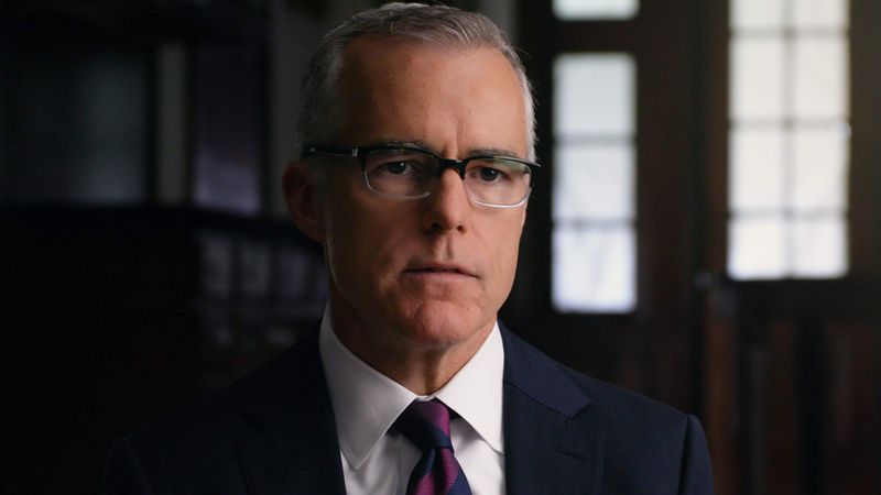 Agenci chaosu (2020) – recenzja serialu [HBO]. Niech świat płonie