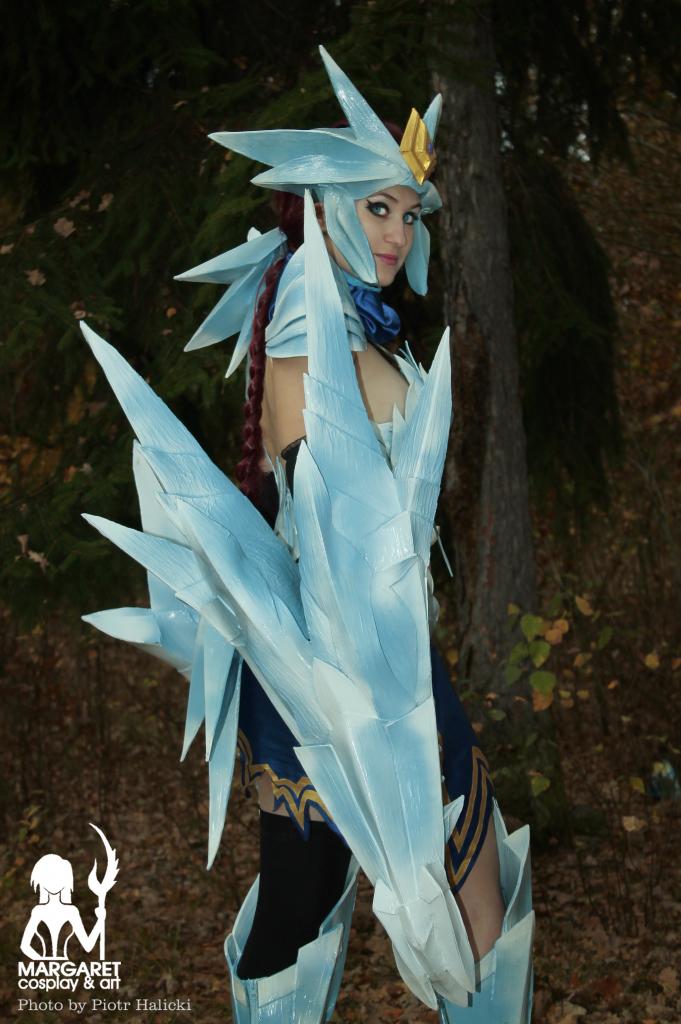 Margaret jako Lodowa Shyvana (League of Legends). Zdjęcie:  Monsalvato Photography