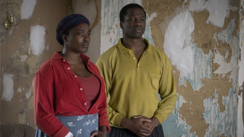 His House (2020) – recenzja filmu [Netflix]. Ziemia obiecana