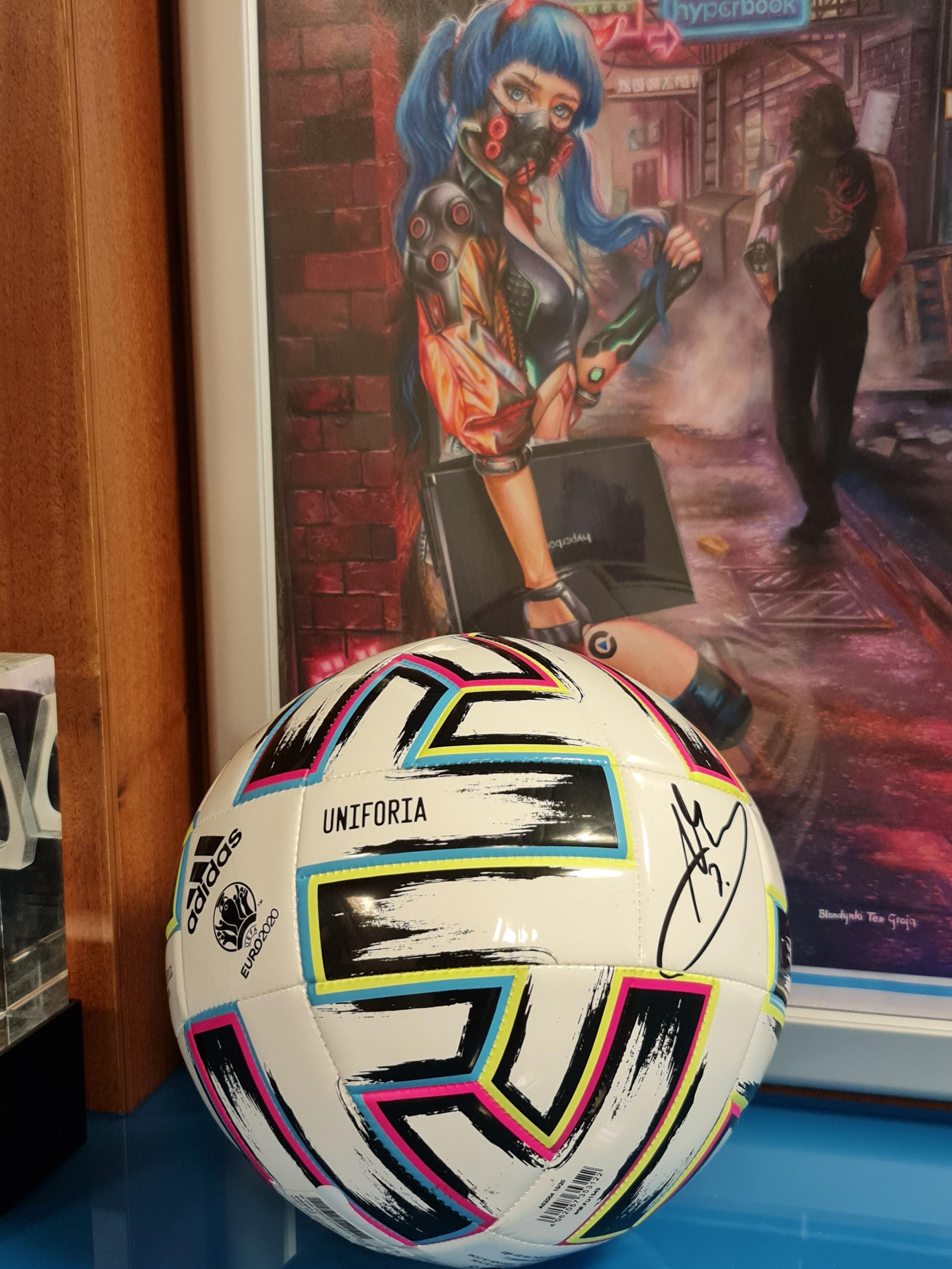 Milik piłka autograf