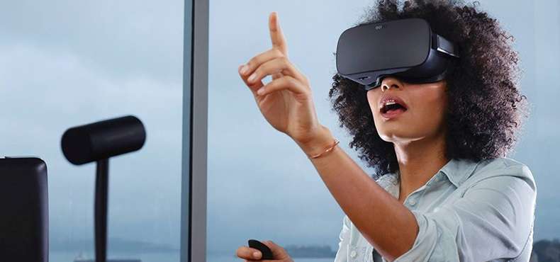 Oculus Rift z Touch Controllers w promocji. Zestaw dostępny ze sporym rabatem