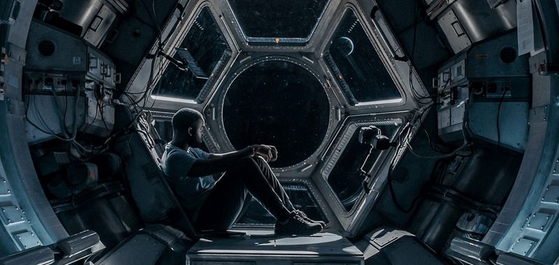 Pasażer nr 4 (2021) – recenzja filmu (Netflix). W stronę Marsa