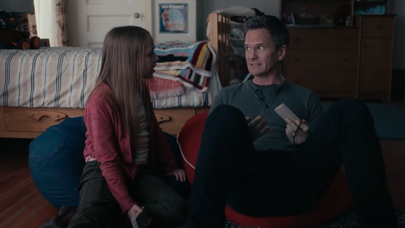 8-bitowe święta (2021) - recenzja filmu [HBO]. Czy to będzie wymarzony "Prezent pod choinkę"?