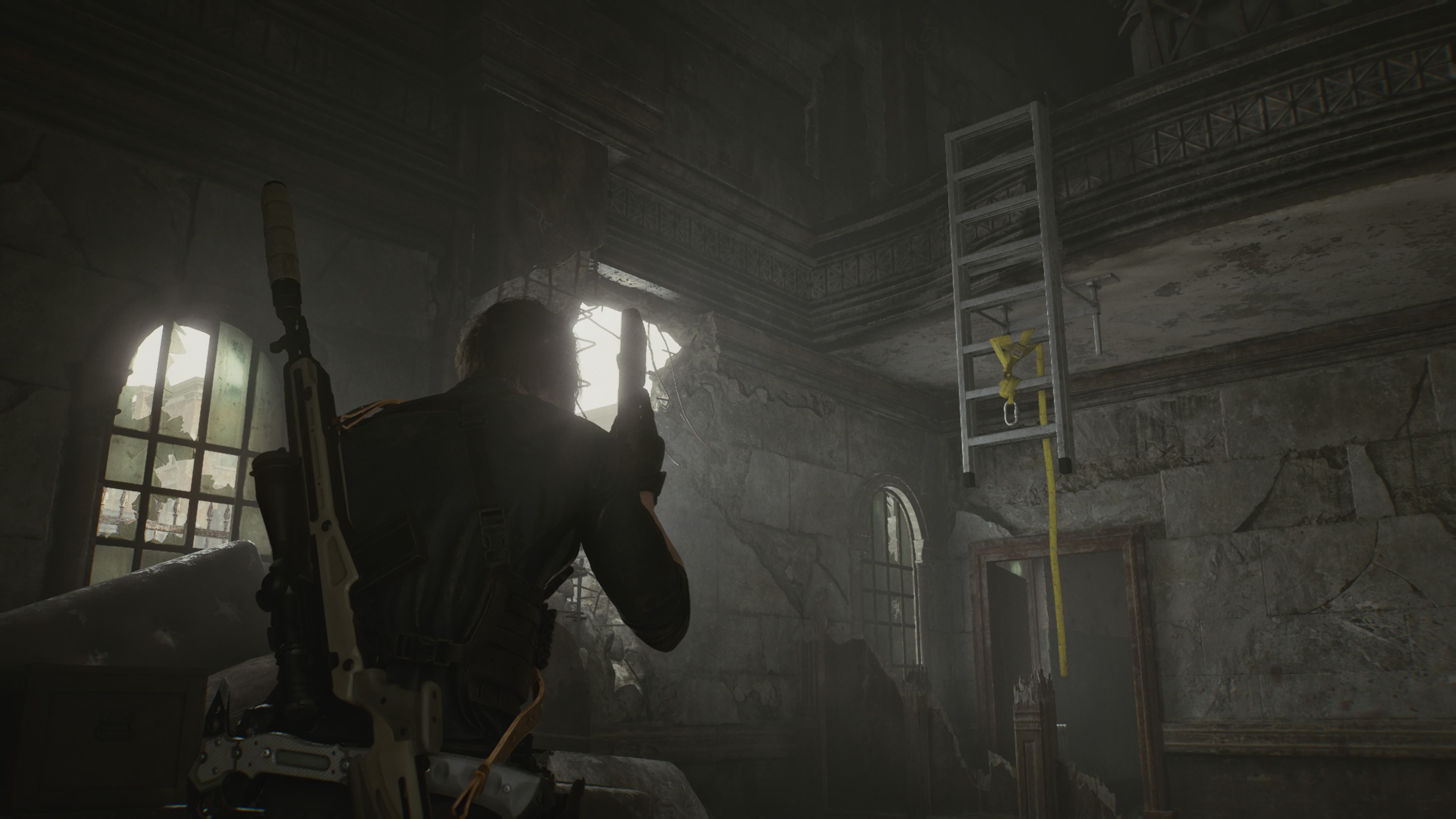 Resident Evil Requiem - Leon: centrum Raccoon City, posterunek policji, wschodnie biuro, podnośnik