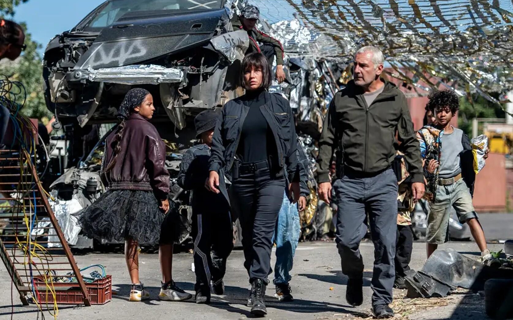 Pies 51 (2025) - recenzja filmu [Kino Świat]. Nie ufaj nikomu, jeśli nie wiesz, gdzie jest jego mózg