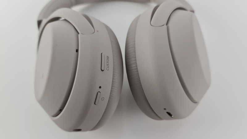 Sony WH-1000XM4 – recenzja sprzętu. Tylko Ty i dźwięk