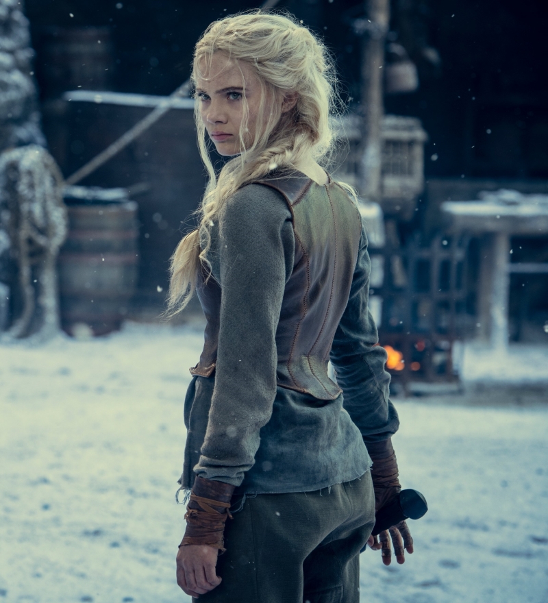 Ciri ćwiczy w Kaer Morhen. Netflix prezentuje zdjęcia z 2. sezonu serialu