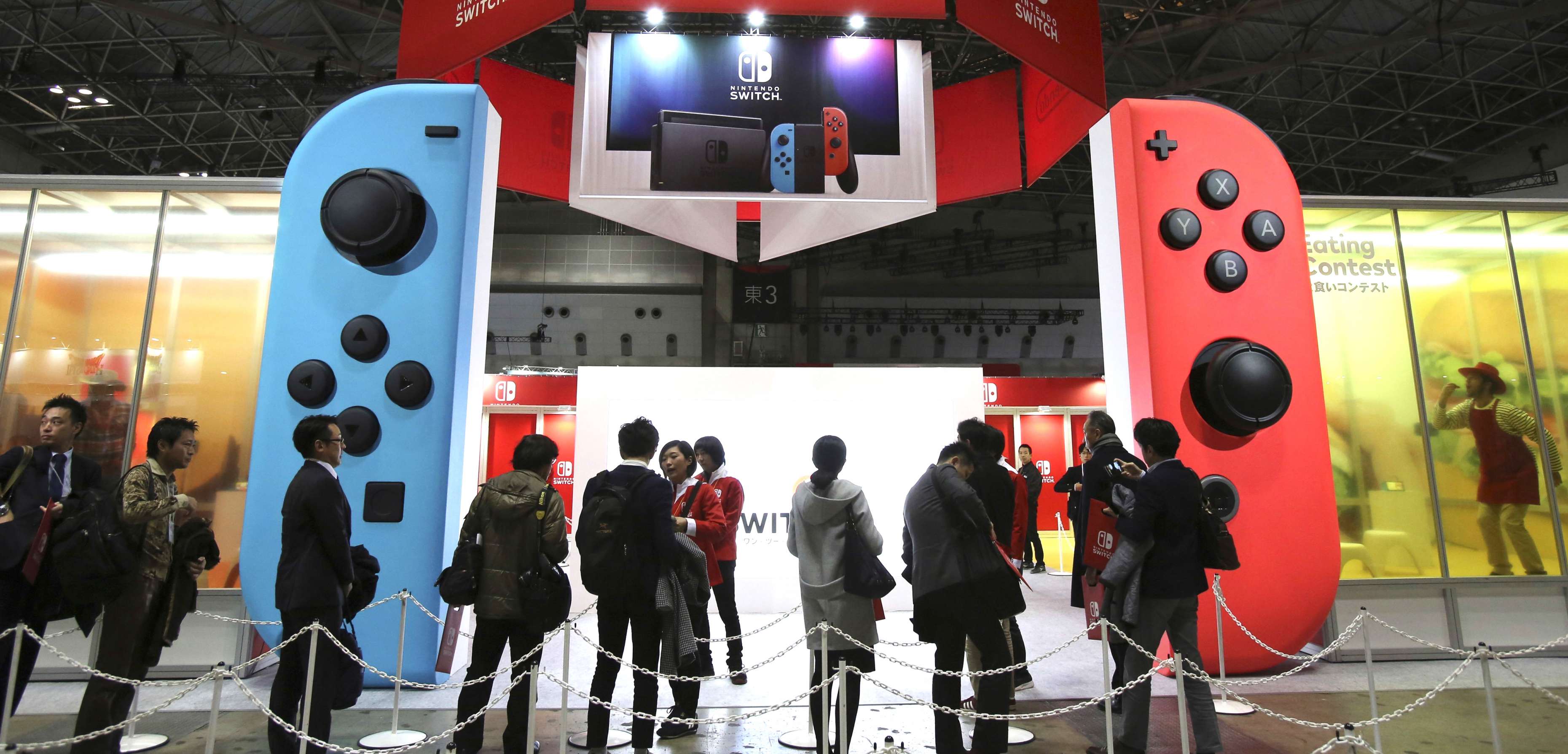 Switch goni PS4 w Japonii i niedługo pobije wynik Wii U. Ranking sprzedaży