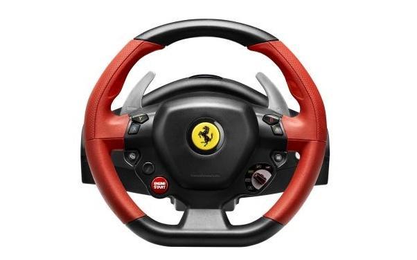 Poczuj się jak we własnym Ferrari z kierownicą THRUSTMASTER 458 Spider