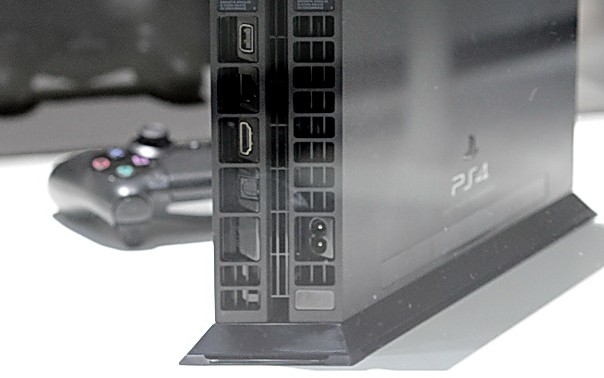 Zdjęcia PlayStation 4, czyli sprzętowa pornografia prosto z Tokyo Game Show