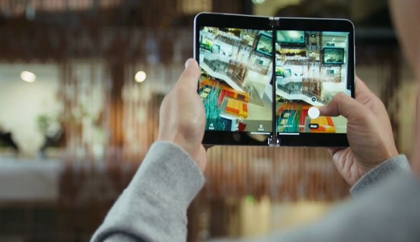 Surface Duo 2 zaprezentowany! Microsoft pokazał smartfon „zoptymalizowany” dla Xbox Game Pass