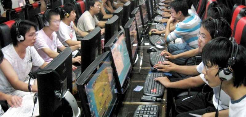 Chiny walczą z uzależnieniem od gier. 90 minut gry w dni powszednie
