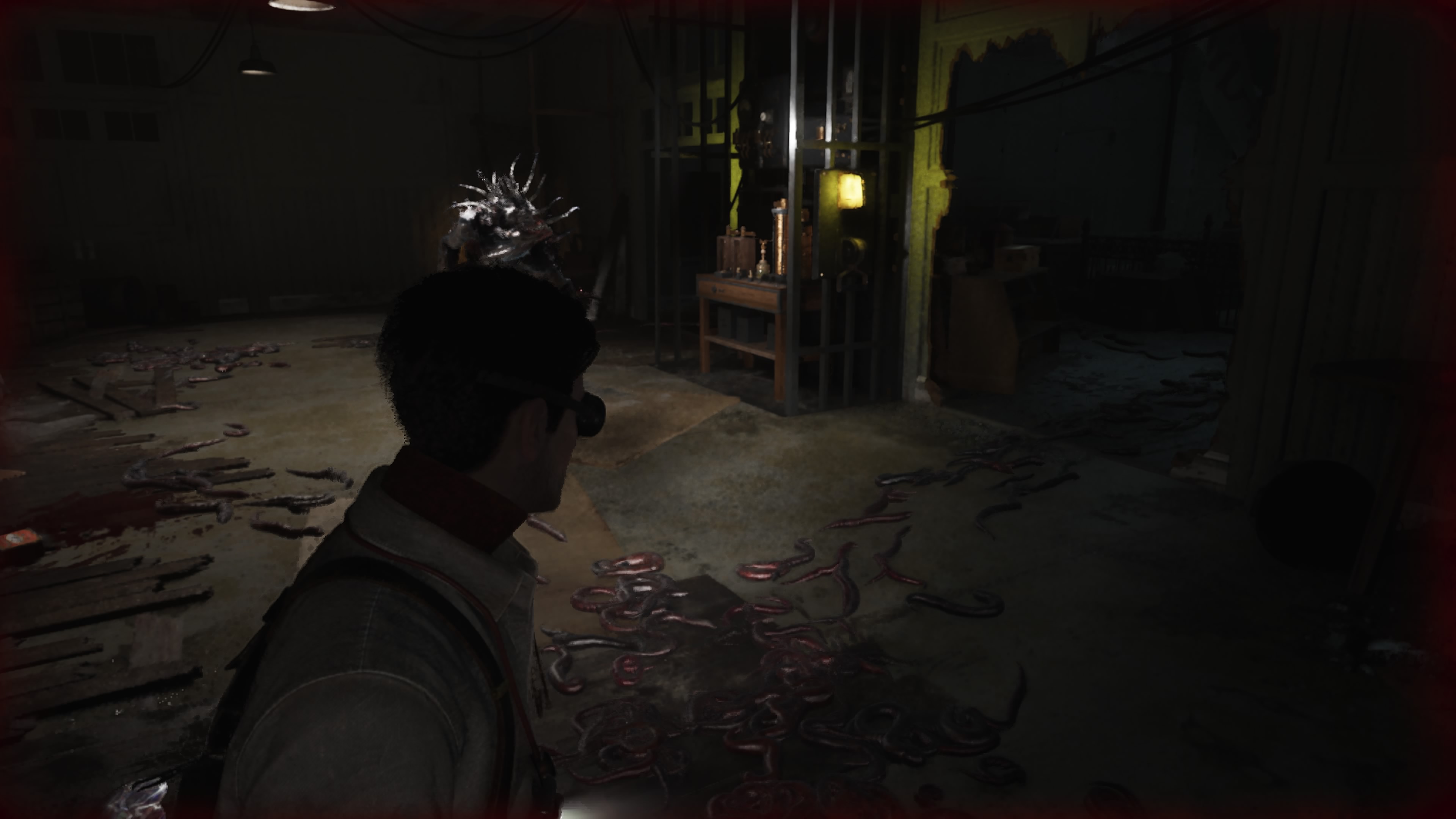 The Sinking City 2 - Targ rybny: bariera, Mama Fishface, Antykithira, trzy butelki, wspomnienie, posągi, statek