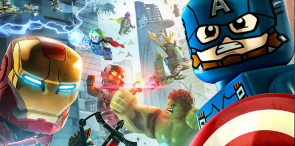 Intro LEGO Marvel’s Avengers wierne filmom, ale gubi urok klockowej serii