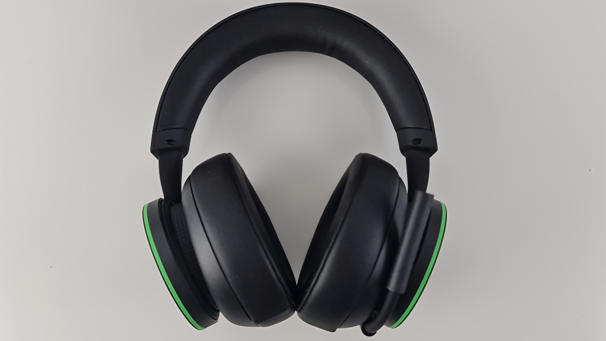 Xbox Wireless Headset – recenzja sprzętu. Idealny zestaw dla posiadaczy Xboksów Series X|S w rozsądnej cenie