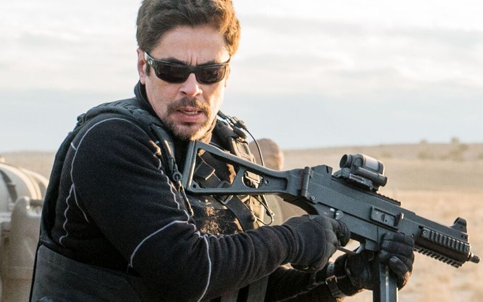 Sicario 3 powstaje bez Taylora Sheridana! Josh Brolin, Emily Blunt i Benicio del Toro znów razem
