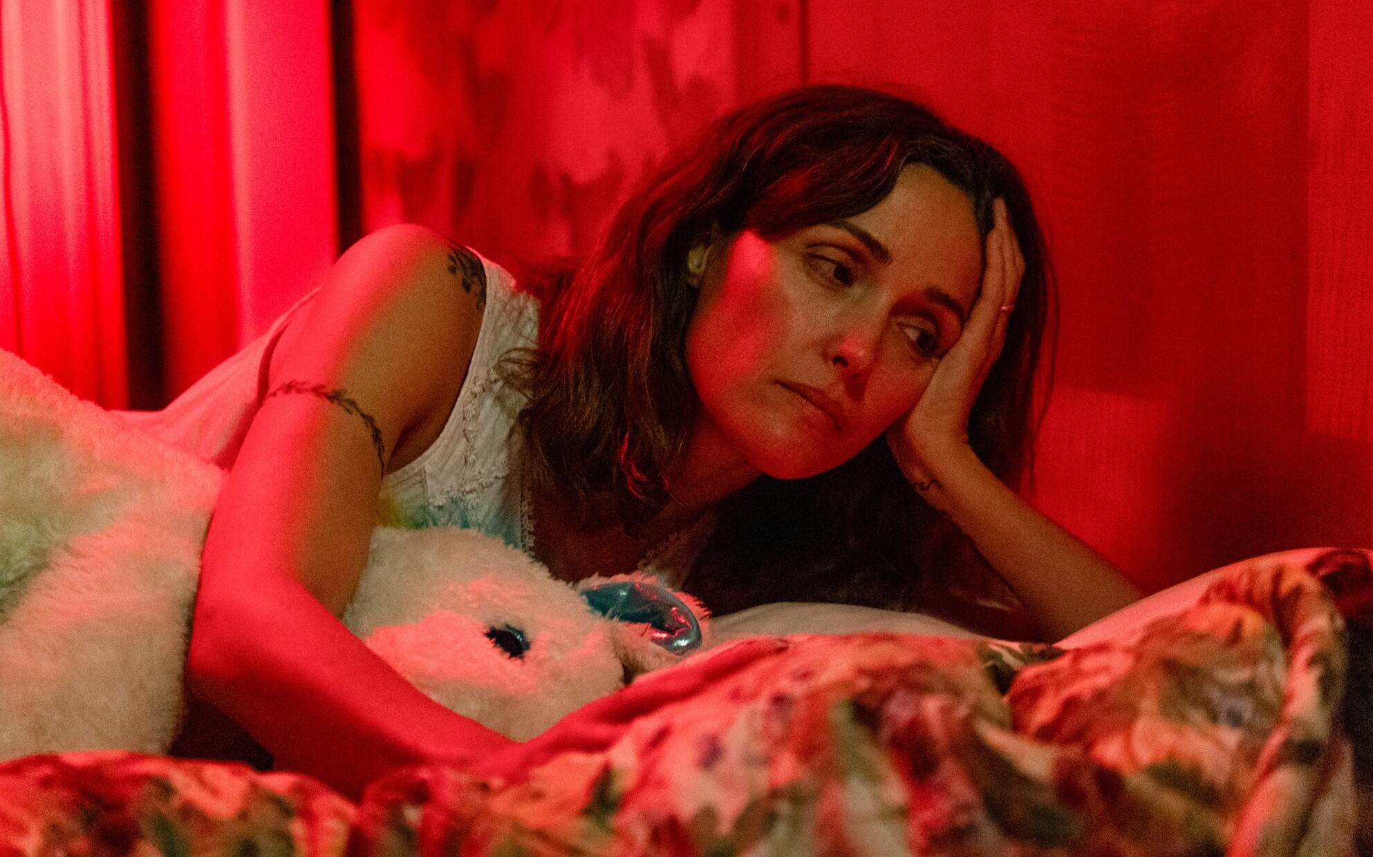 Kopnęłabym cię, gdybym mogła (2025) - recenzja filmu [Best Film]. Załamanie nerwowe