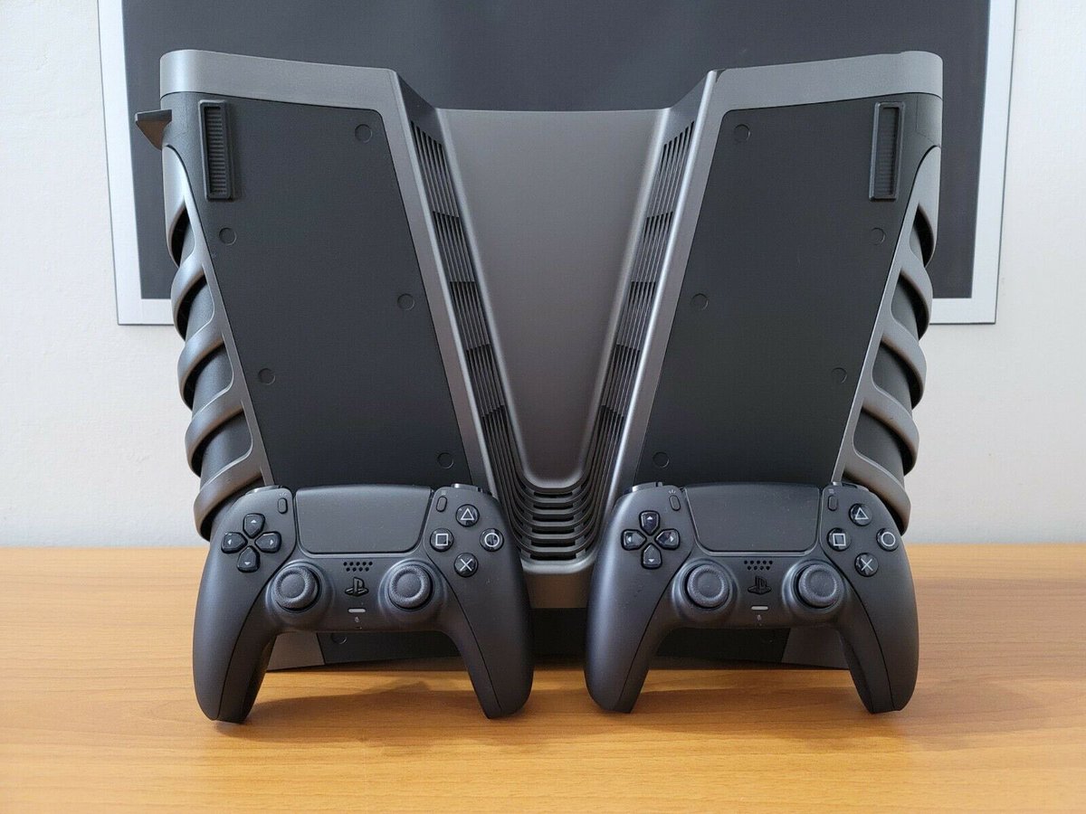PS5 devkit trafił na eBay. Ktoś próbował zarobić na sprzęcie Sony