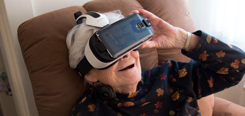 Sony mesjaszem VR? Czemu Vive jest nieporęczne, a Oculus zadebiutuje z masą gier [Ankieta]