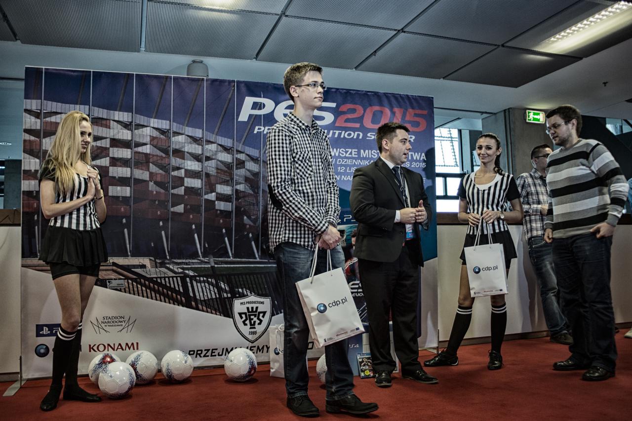 Mistrzostwa Dziennikarzy w Pro Evo 2015 - Stadion Narodowy od kuchni!