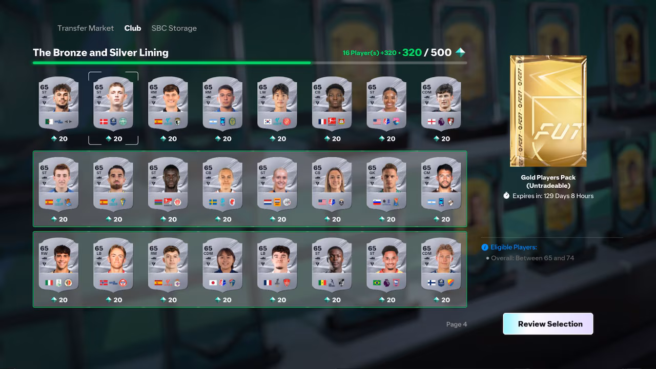 Czym są Uproszczone WBS? Wyzwania Budowania Składu (SBC) otrzymują w EA SPORTS FC™ 27 zupełnie nowy, alternatywny format mający na celu przyspieszenie zdobywania nagród i zredukowanie żmudnych czynności w menu.  Uproszczony format eliminuje konieczność układania tradycyjnej jedenastki w oparciu o sztywne formacje, pozycje zawodników i zgranie zespołu.  Nowy system będzie wykorzystywany w większości wyzwań o karty piłkarzy (np. Piłkarz Miesiąca POTM) oraz w powtarzalnych ulepszeniach paczek.  Klasyczne WBS w formie łamigłówek taktycznych nadal pozostaną w grze dla wybranych zadań tematycznych.  Punktowy system postępu i brak sztywnego OGL składu Zamiast wymogu osiągnięcia konkretnej oceny ogólnej całego składu (np. zespół o OGL 85), nowe wyzwania opierają się na sumowaniu punktów oddawanych kart.  Każda karta generuje określoną liczbę punktów zależną od jej oceny OGL oraz rzadkości, wykorzystując ten sam przelicznik co Galeria FUT.  Gracz zapełnia pasek postępu wyzwania, aż łączny wynik przesłanych kart osiągnie pułap docelowy wyznaczony przez twórców.  Znika sztywny wymóg średniej oceny zespołu: zadanie można zrealizować, oddając większą liczbę niżej ocenionych kart, mniejszą liczbę kart o wysokim OGL lub tworząc dowolną ich kombinację.  Wymagania wstępne bywają elastyczne: wyzwanie może narzucać jedynie minimalny próg wejścia (np. wyłącznie karty z OGL 75+) albo nie posiadać żadnych ograniczeń ocenowych poza wymaganym wynikiem punktowym.  Częściowe przesyłanie i obsługa duplikatów Nowy format rozwiązuje wieloletni problem zarządzania niepotrzebnymi kartami oraz duplikatami niewymiennymi.  System w pełni obsługuje przesyłanie częściowe: nie musisz zamykać całego zadania od razu, możesz zdeponować kilka kart, nabić część wymaganego wyniku i wrócić do wyzwania w późniejszym terminie.  Uproszczone WBS pozwalają na przesyłanie wielu kopii tej samej karty, w tym nieprzypisanych duplikatów, bez konieczności ich wcześniejszego odrzucania czy żonglowania nimi w klubie.