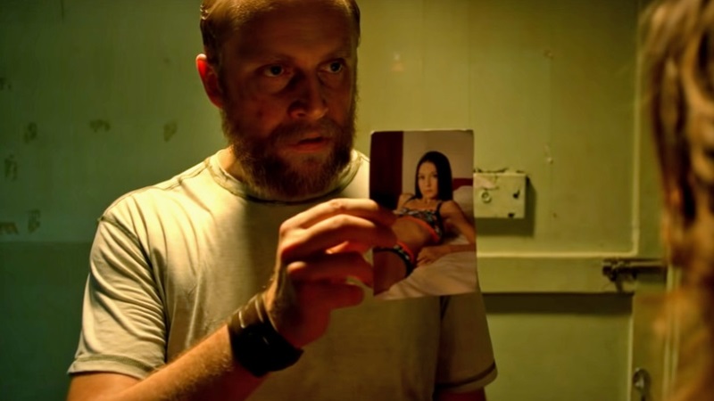 Small World (2021) - recenzja filmu [Kino Świat]. Uprowadzona