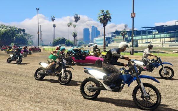 Rockstar podgrzewa atmosferę i przypomina o nowościach w Grand Theft Auto V