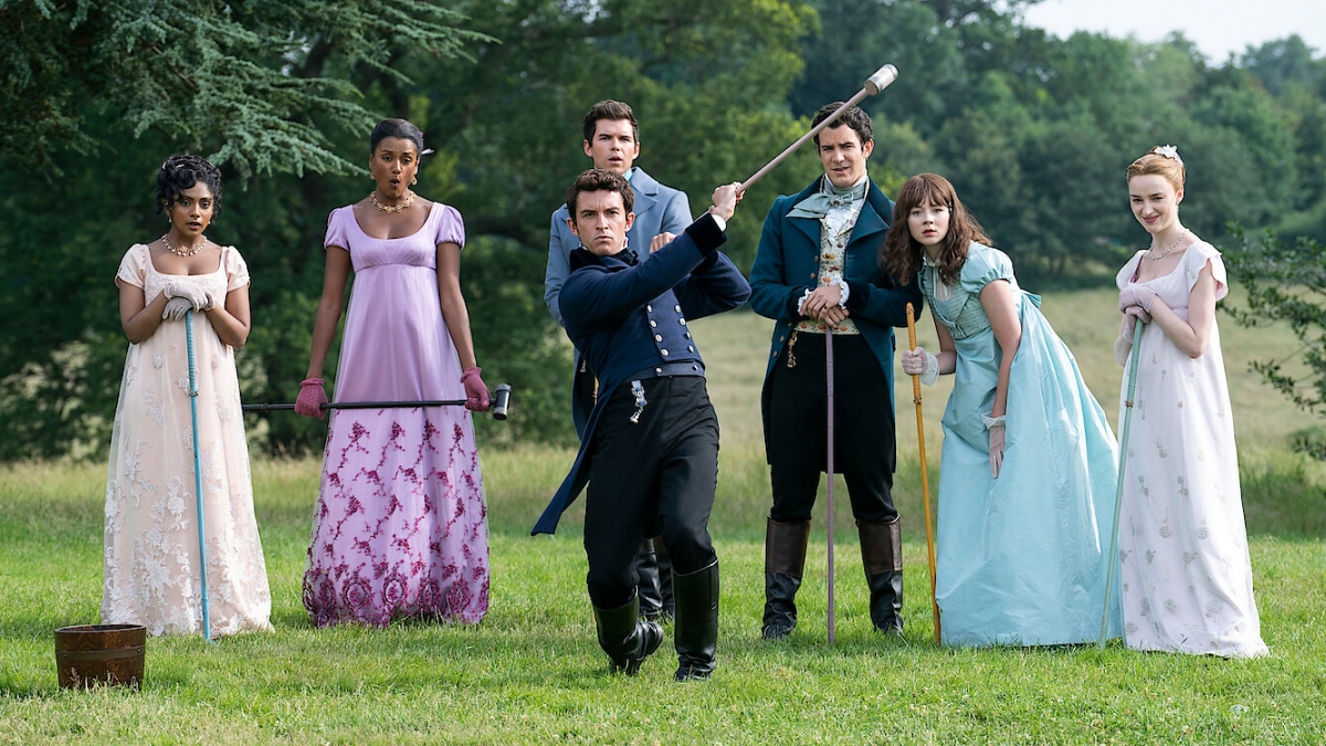 Bridgertonowie (2022) – recenzja i opinia o 2 sezonie serialu [Netflix]. W wiejskiej posiadłości Bridgertonów