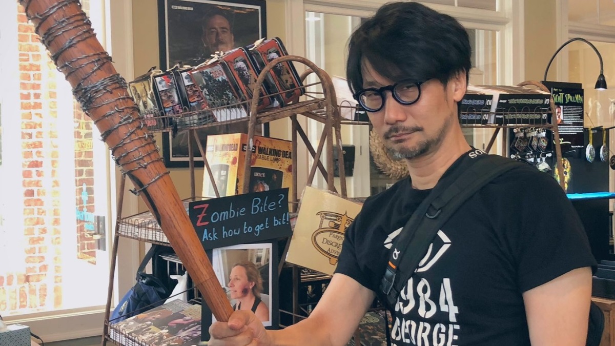 Hideo Kojima z kijem