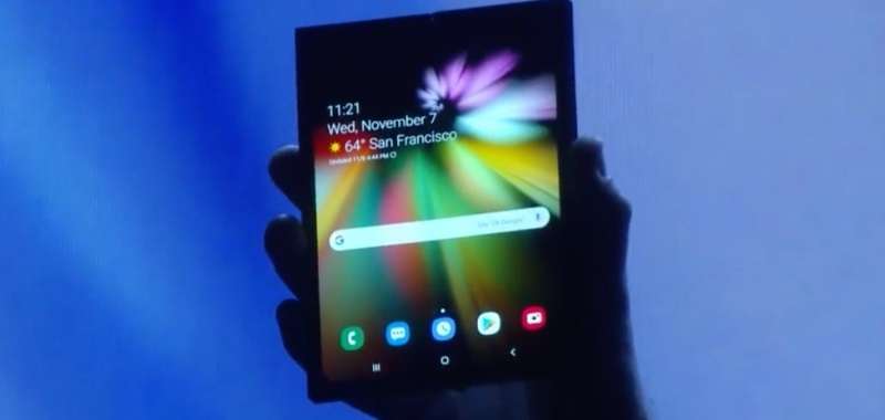 Samsung pokazał składany smartfon. Firma opracowuje nową wersję interfejsu