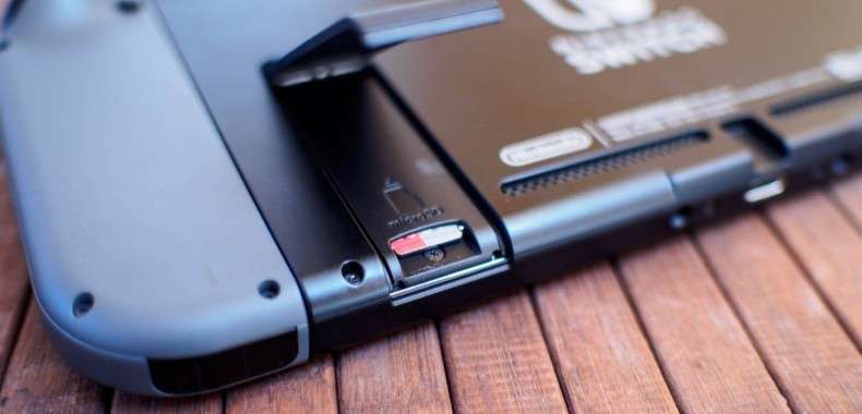 Nintendo Switch z szybką pamięcią wewnętrzną. Test rozgrywki na kartridżach i kartach microSD