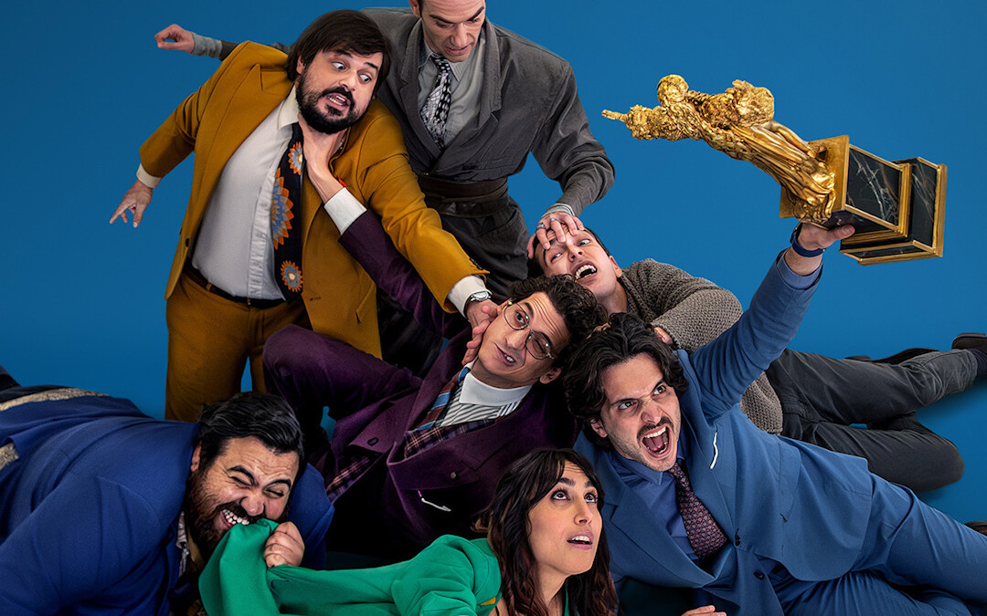 Przeklęta liga (2025) - recenzja filmu [Netflix]. Gol do własnej bramki czy strzał w okienko?