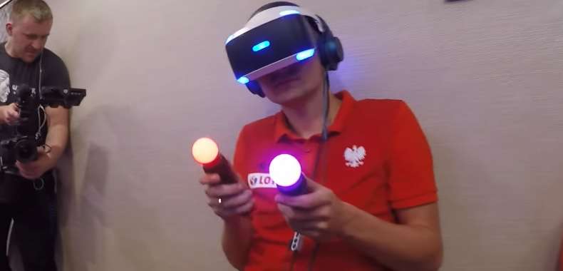 Robert Lewandowski, Arkadiusz Milik i pozostali kadrowicze reprezentacji polski sprawdzają PlayStation VR