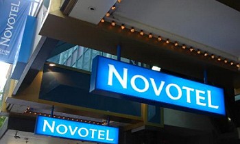 Xboksy 360 w hotelach Novotel