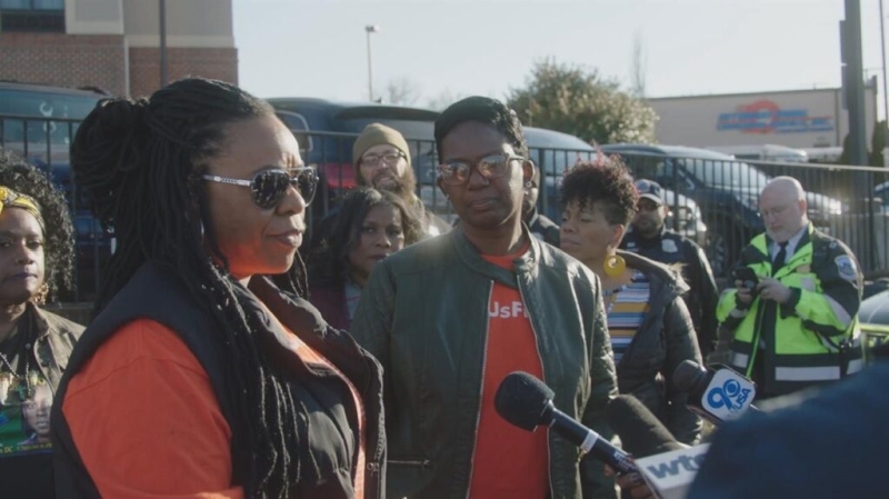 Black and Missing (2021) – recenzja serialu [HBO GO]. Poszukiwanie