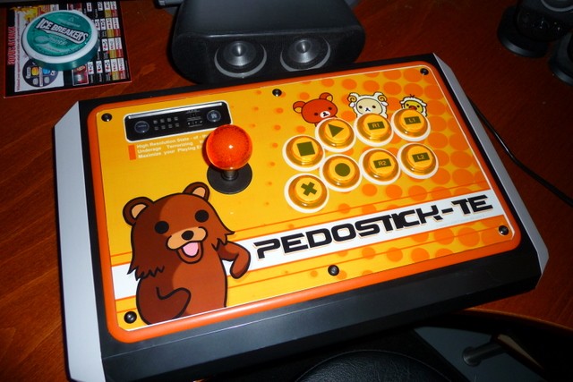 Mortal Kombat zarządzi w multi