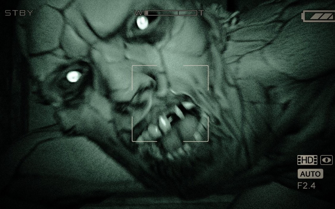 Zobacz gameplay z Outlast, świetnie zapowiadającego się survival horroru na PS4