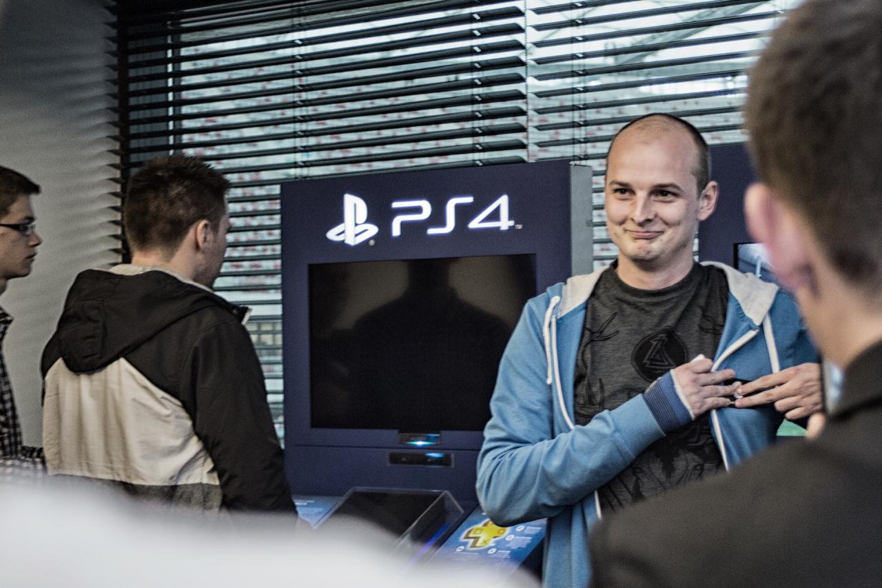 Mistrzostwa Dziennikarzy w Pro Evo 2015 - Stadion Narodowy od kuchni!