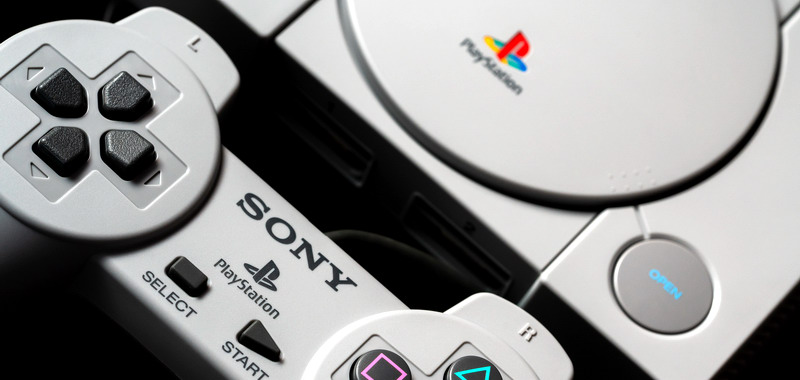 Projekty wizualne konsol PlayStation. Droga od PS1 do PS5 w filmiku Sony