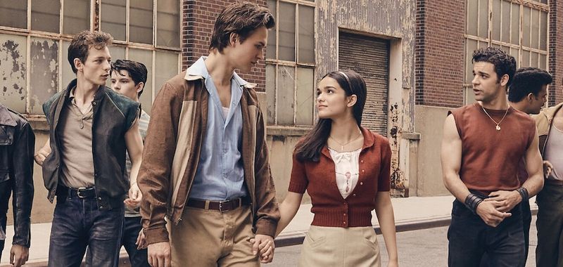 West Side Story (2021) - recenzja filmu [Disney]. Nowojorscy Romeo i Julia