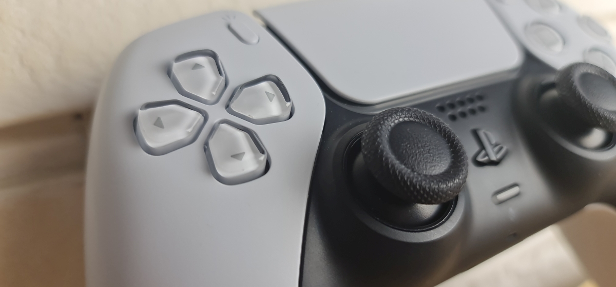 DualSense – recenzja sprzętu [PS5]  #1