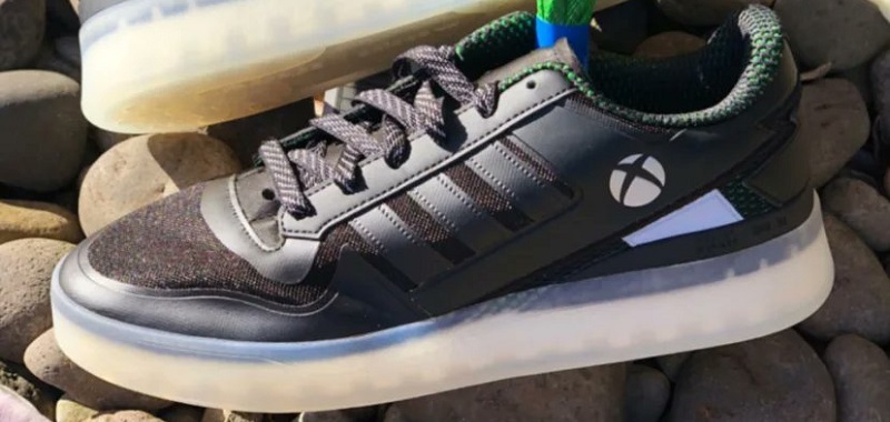 Xbox x Adidas. Pojawiły się pierwsze zdjęcia butów będących owocem kolaboracji