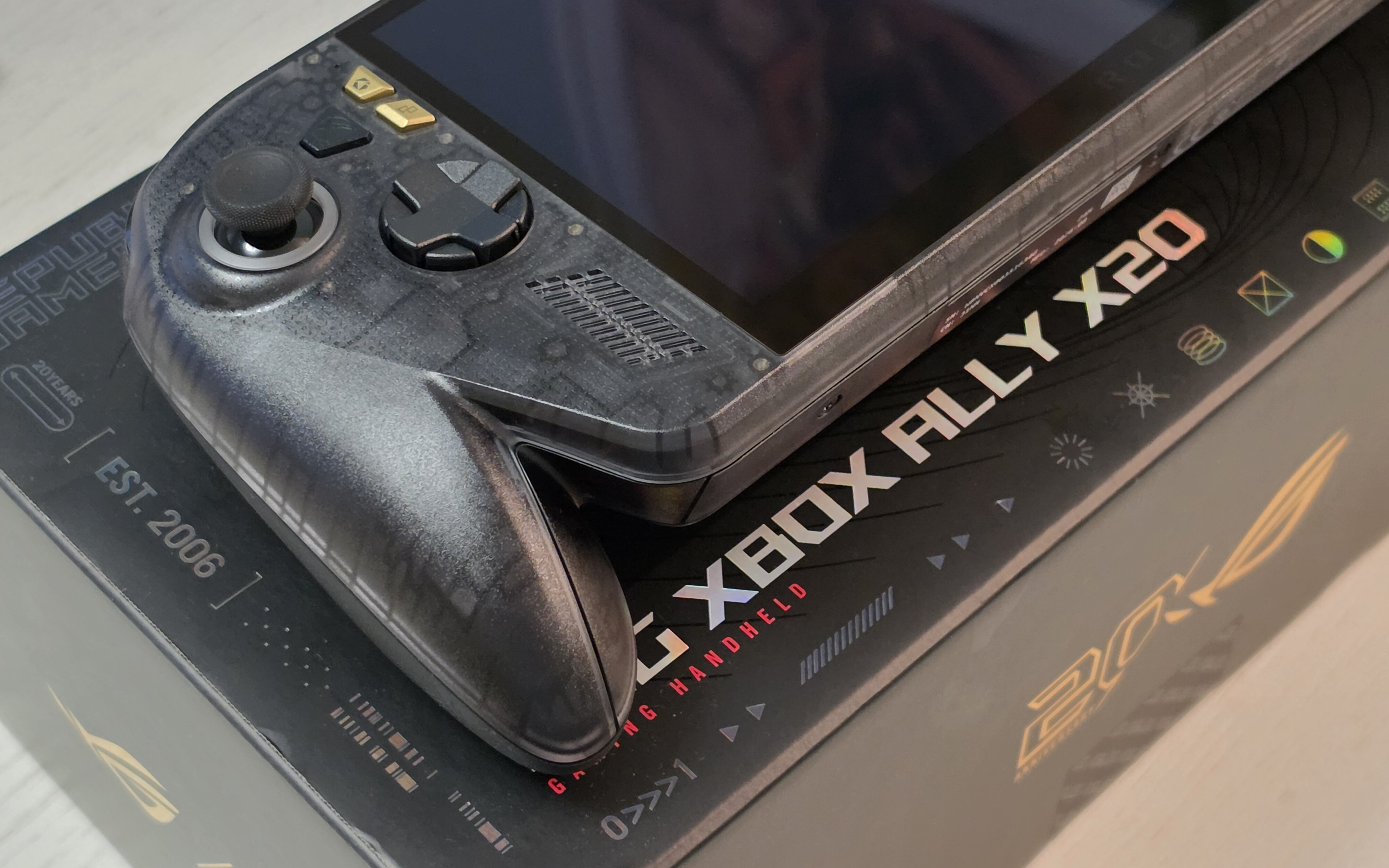 ASUS ROG Xbox Ally X20 - test urządzenia. Matryca OLED, której brakowało i wiele innych poprawek