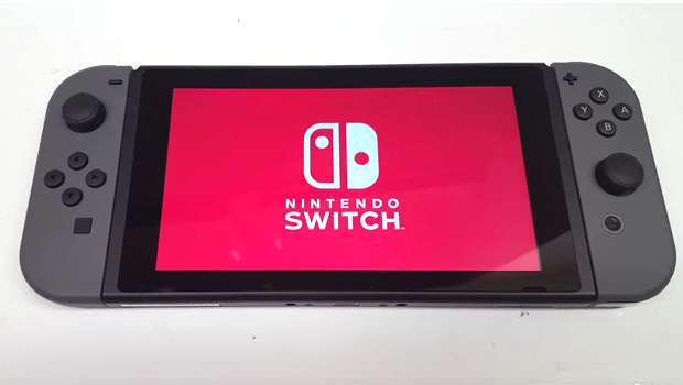 Nintendo Switch. Pierwszy na świecie unboxing