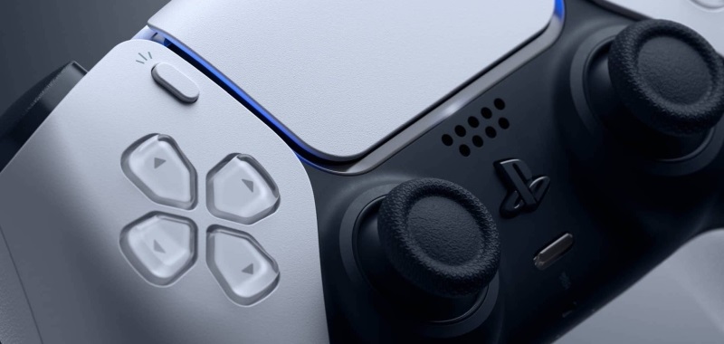 DualSense od PS5 poprawia znaną niedogodność z PS4. Sony dopracowało łączność kontrolera