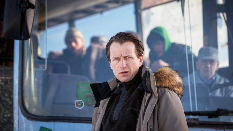 Miasto Niedźwiedzia (2020) – recenzja serialu [HBO]. Potężne Kaczory!