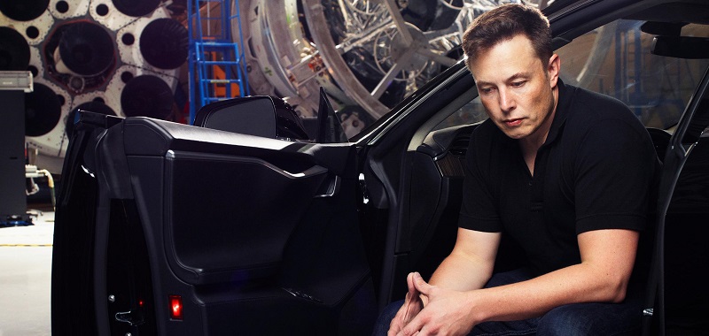 Tesla i 10 teraflopów?! Elon Musk to prawdziwy wizjoner!
