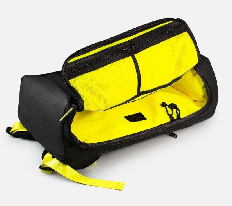 Cyberpunk 2077 z własnym plecakiem. CD Projekt RED przedstawił projekt